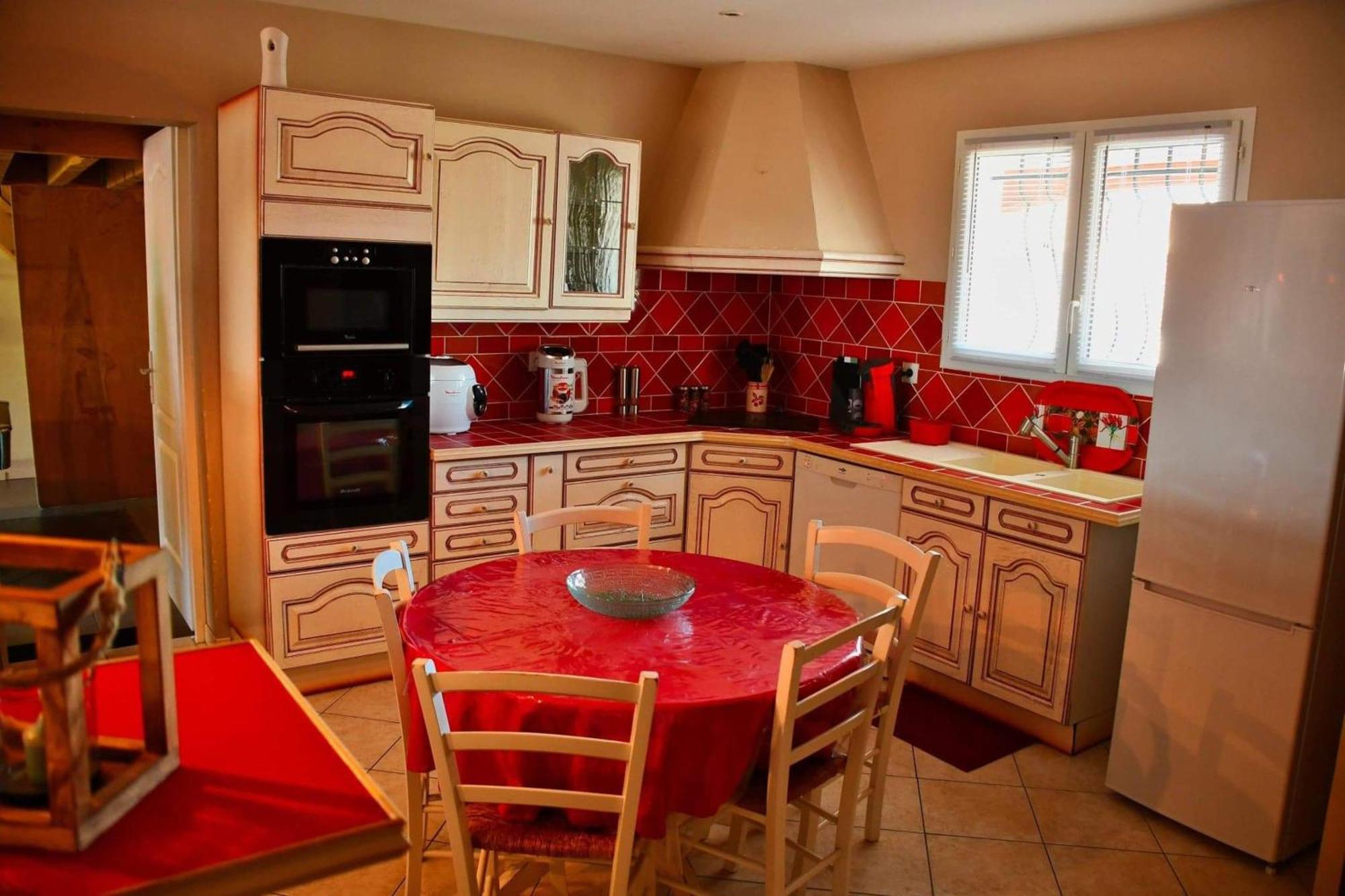 Villa Elegante A Carcassonne Avec Jardin Et Jacuzzi Luaran gambar