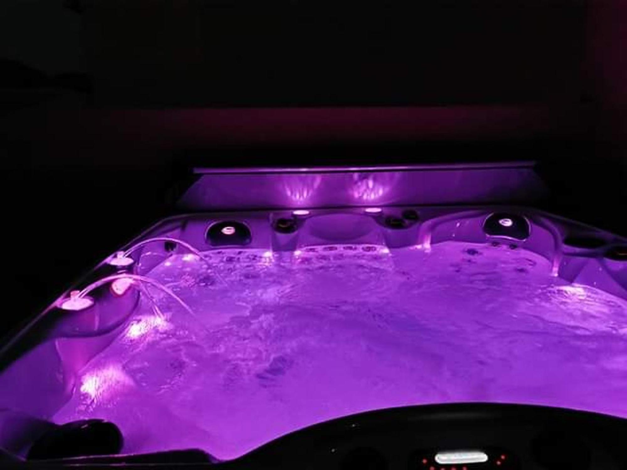 Villa Elegante A Carcassonne Avec Jardin Et Jacuzzi Luaran gambar